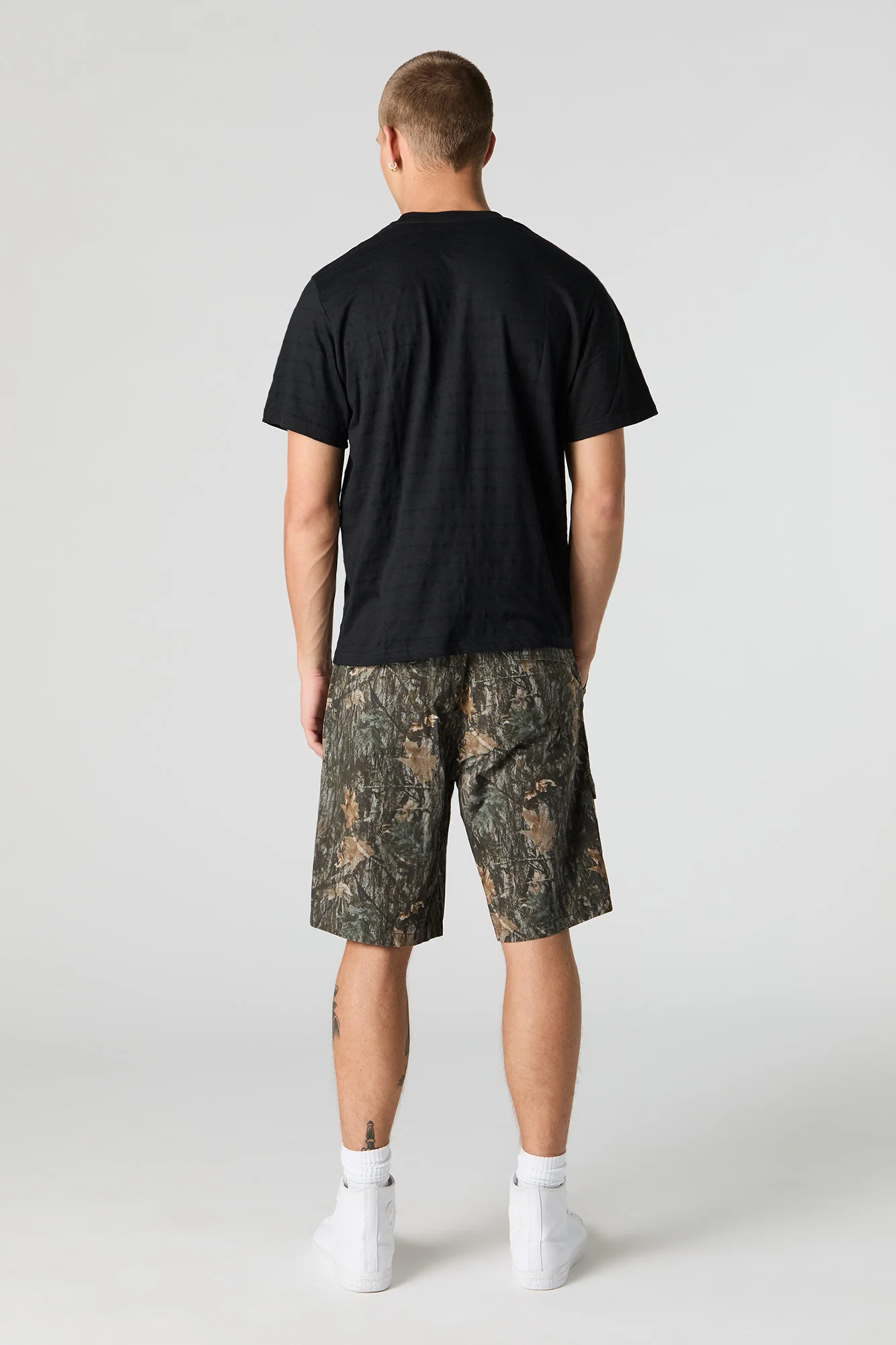 Short cargo avec poches à fermeture à glissière et taille coulissante - Image 3