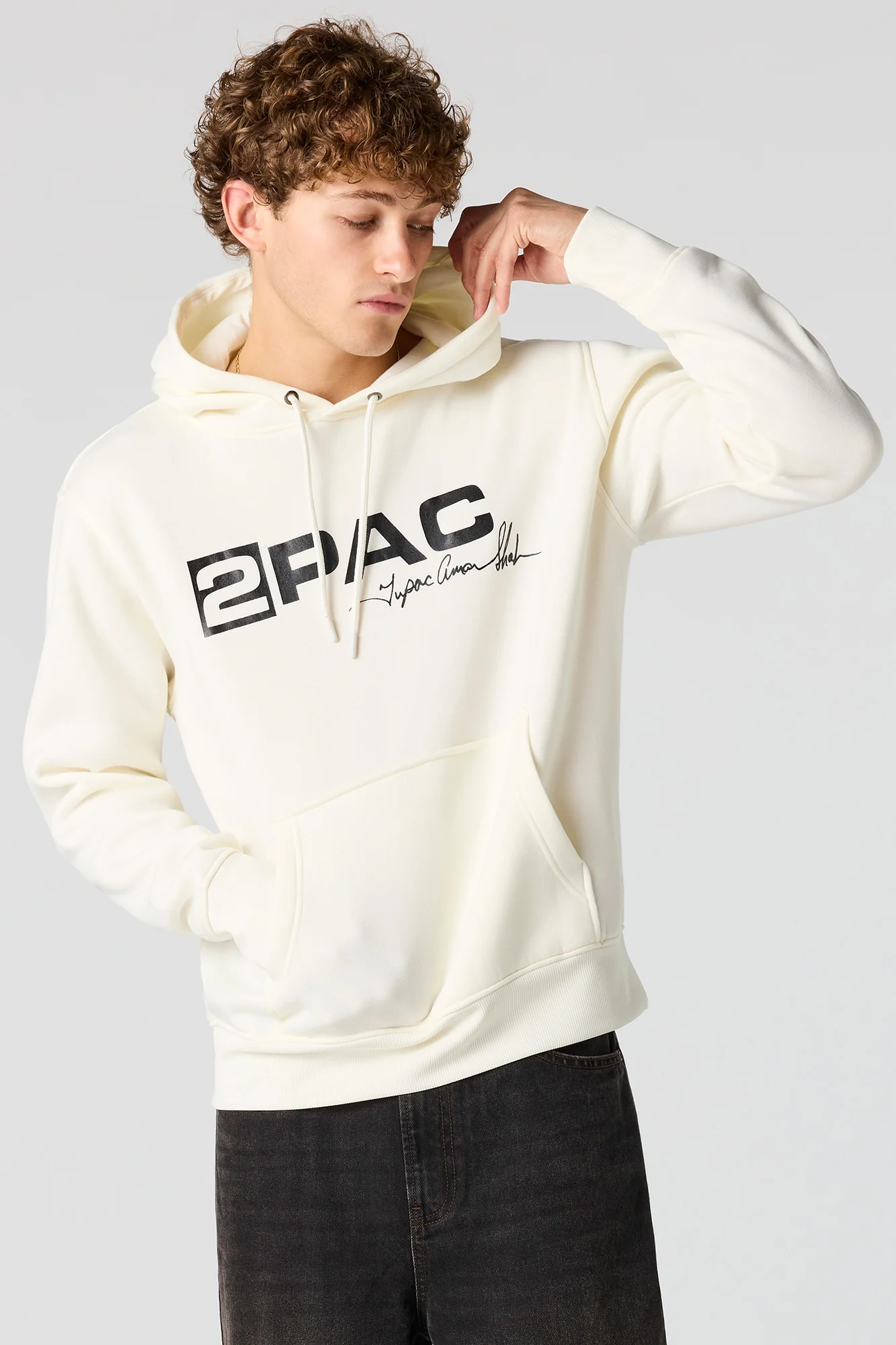 2Pac Graphic Fleece Hoodie - Image 2