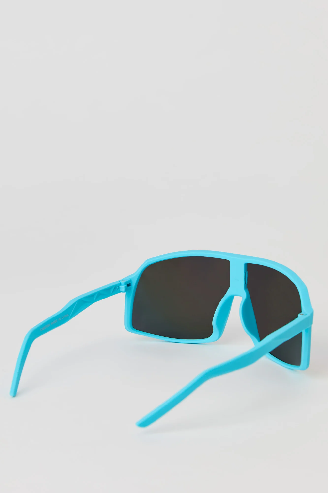 Lunettes de soleil Shield - Image 3