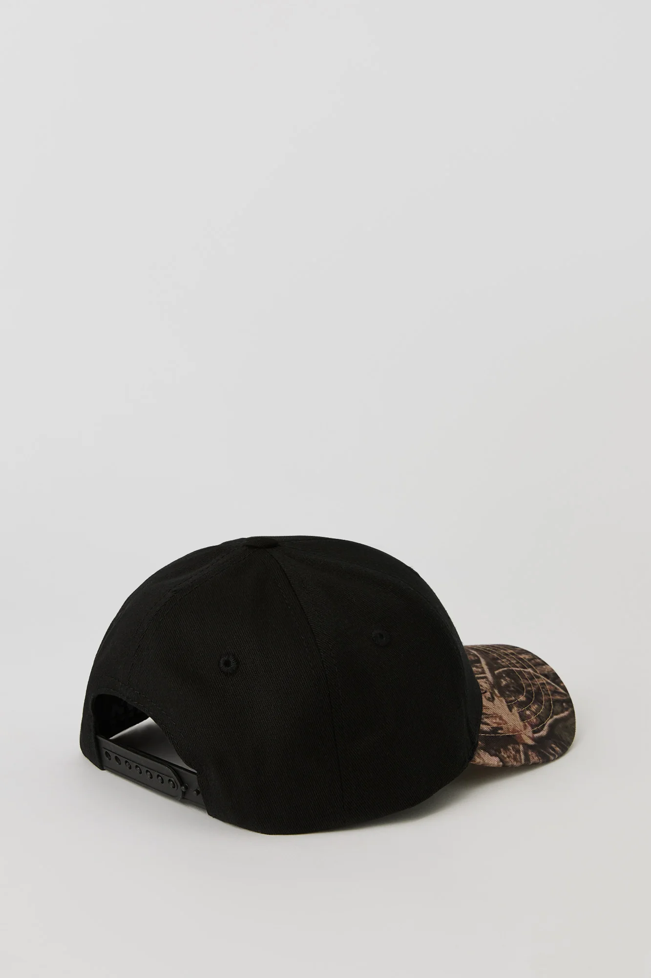 City Embroidered Camo Baseball Hat - Image 6
