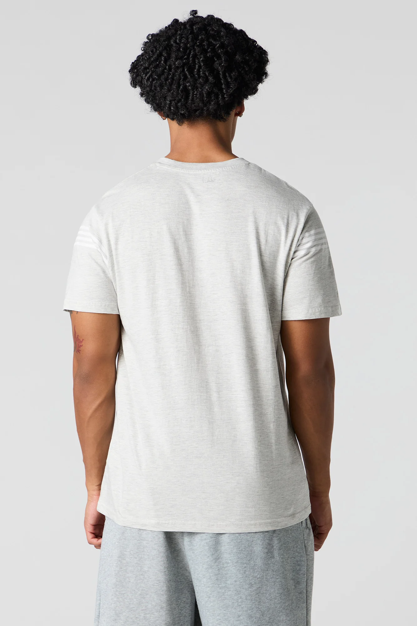 T-shirt partiellement rayé - Image 7
