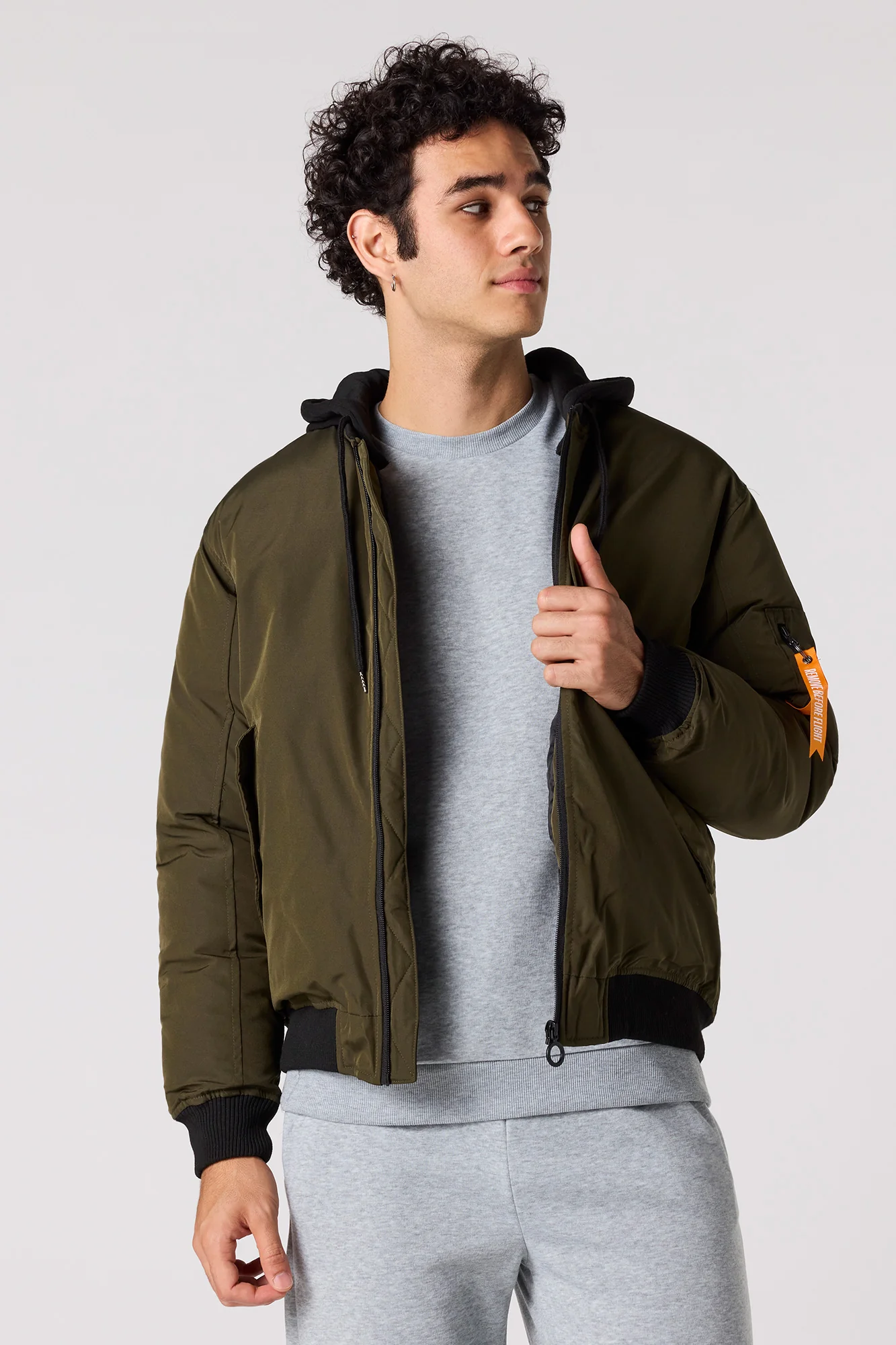 Blouson aviateur à capuchon