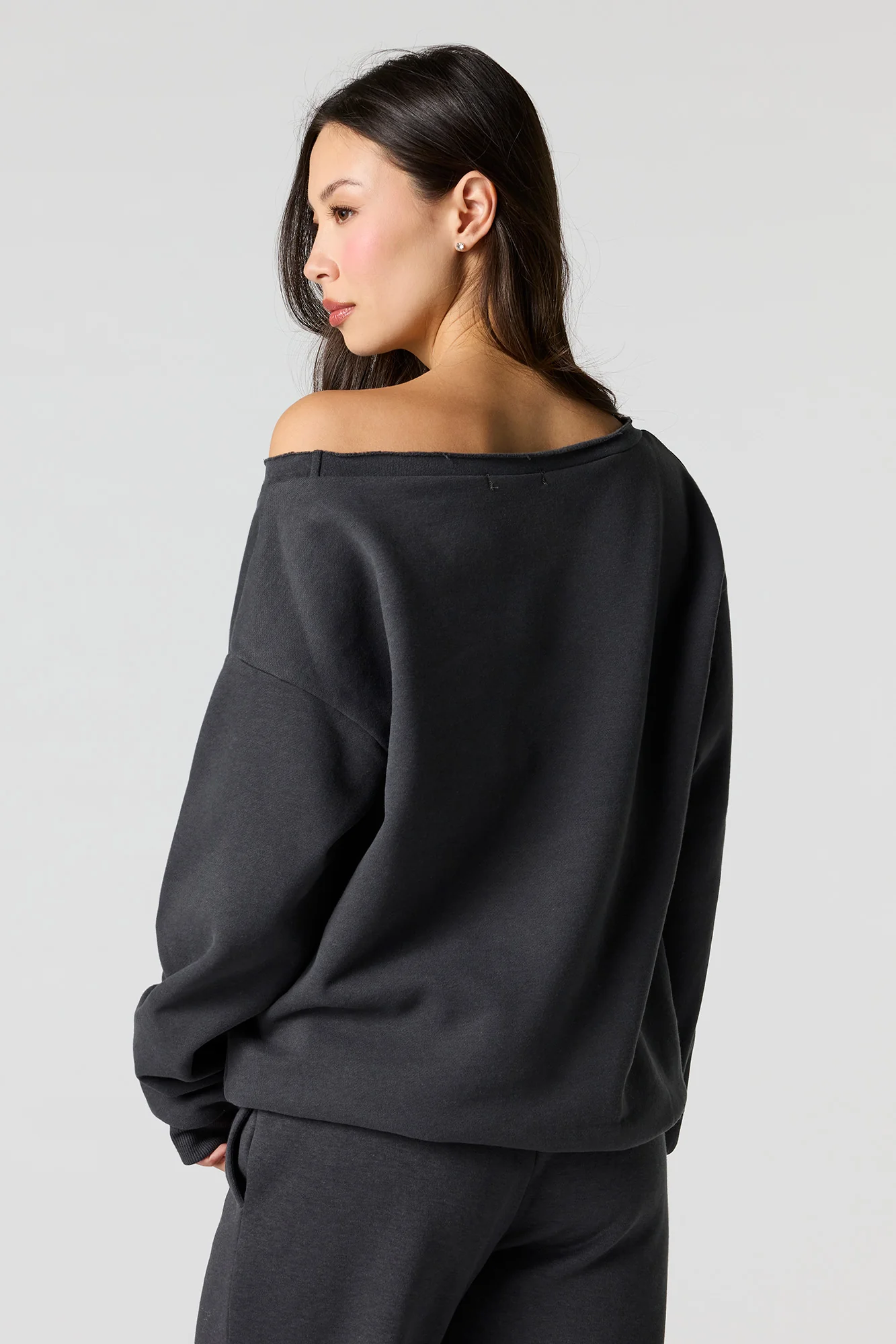 Off Shoulder Fleece Sweatshirt - Image 11