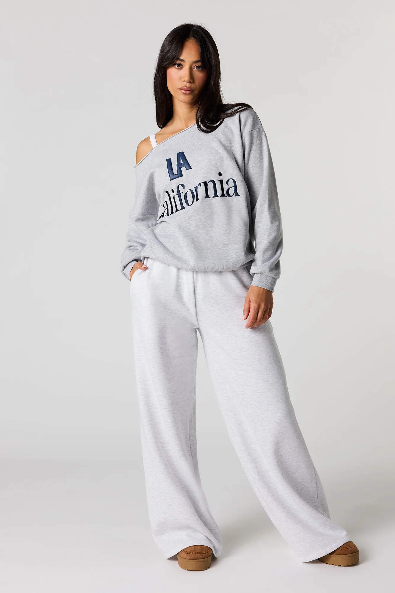 Destination Puff Print Off Shoulder Fleece Sweatshirt - Image 3