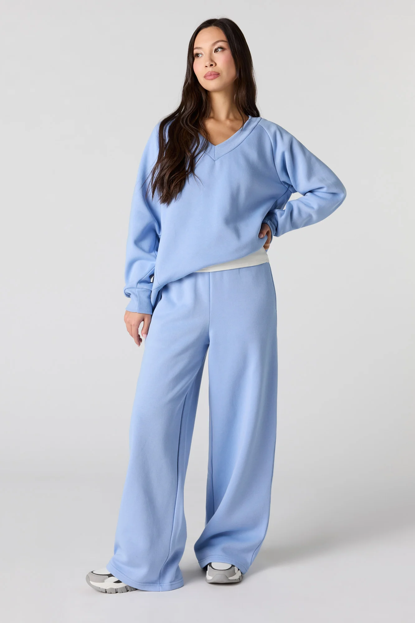 Fleece V-Neck Sweatshirt - Image 12