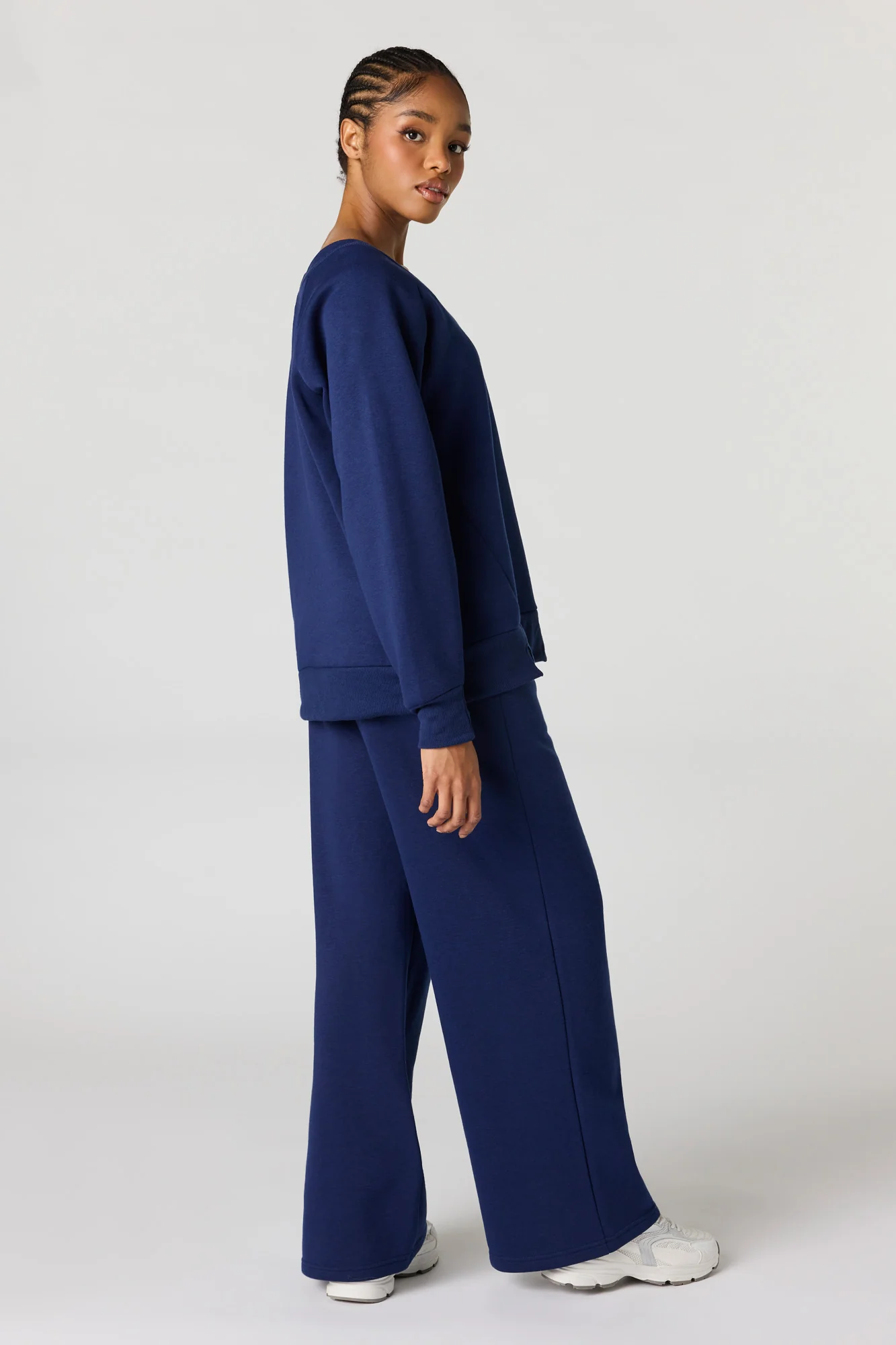 Classic Fleece Wide Leg Sweatpant - Image 12