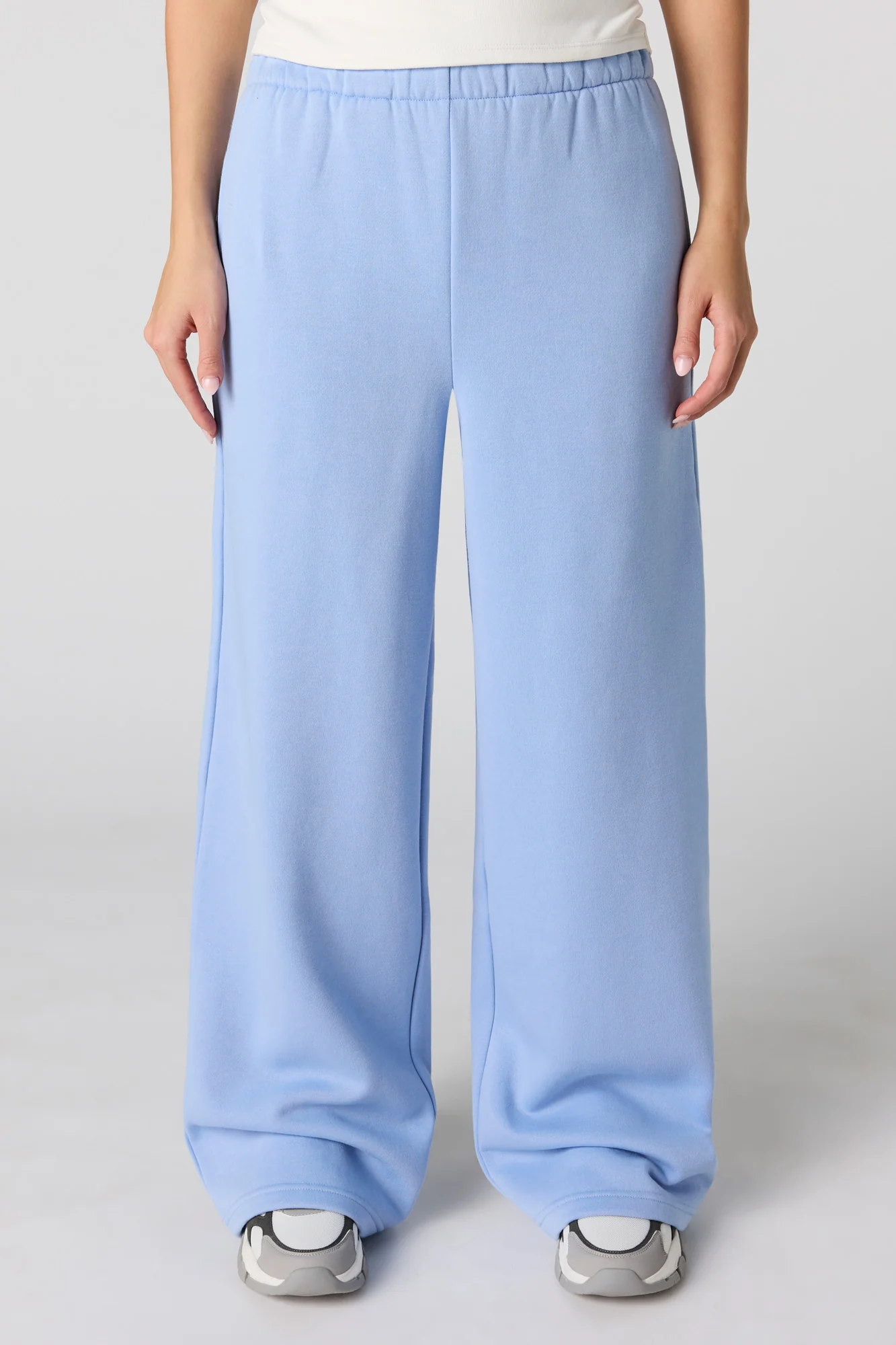Classic Fleece Wide Leg Sweatpant - Image 14