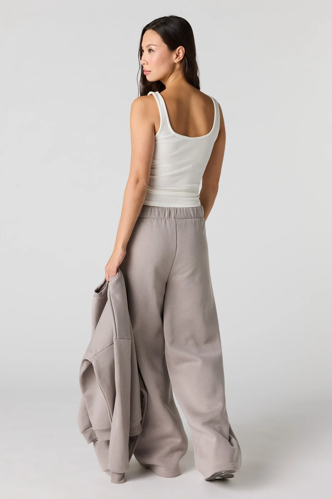 Classic Fleece Wide Leg Sweatpant - Image 18