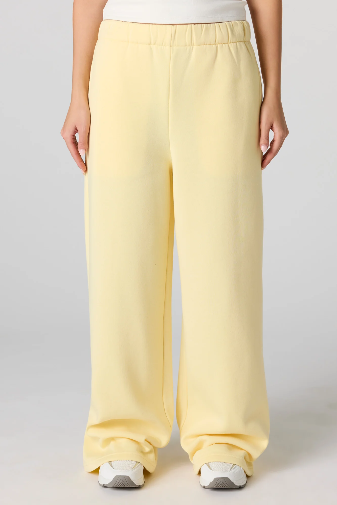 Classic Fleece Wide Leg Sweatpant - Image 2