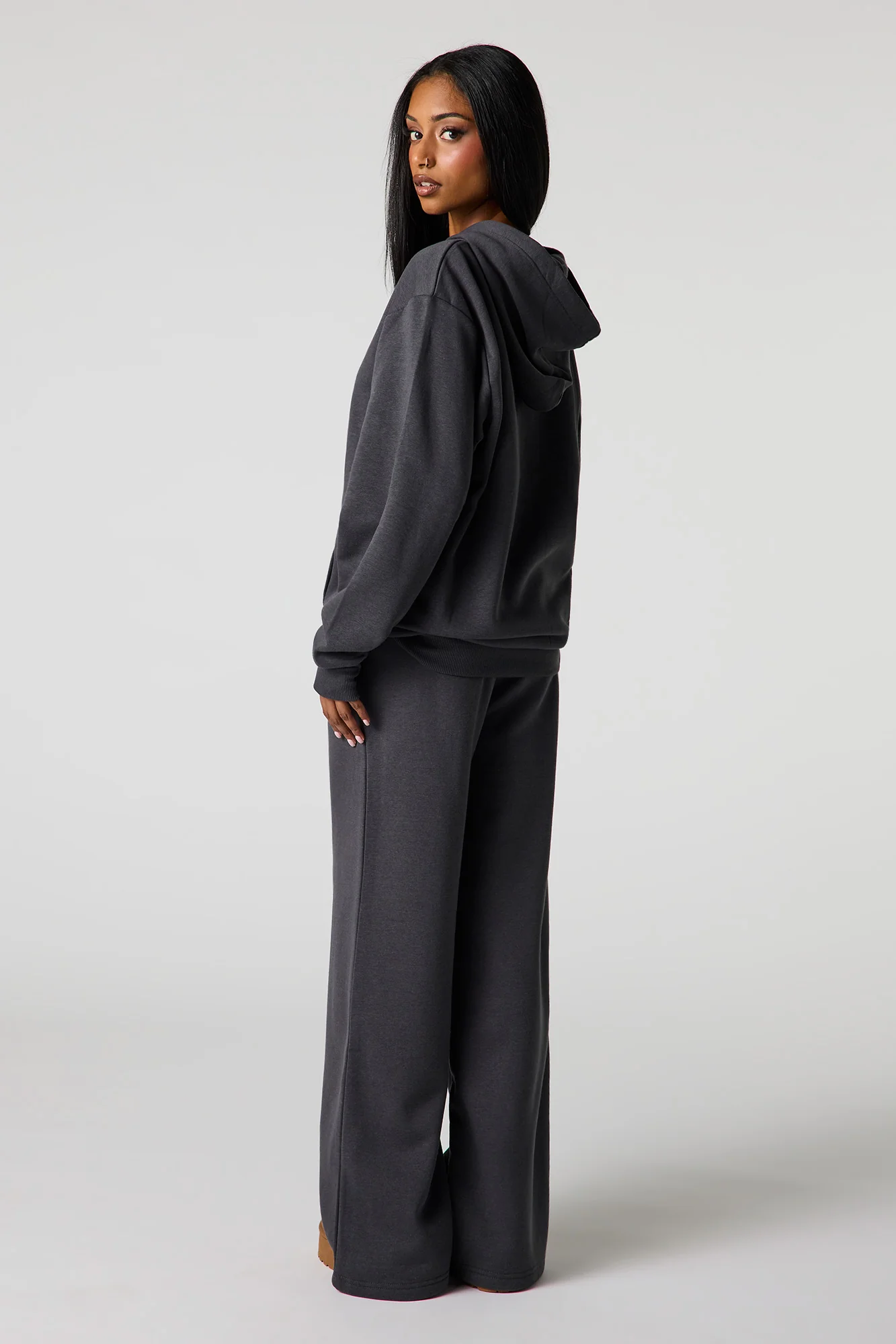 Wide Leg Fleece Sweatpant - Image 3