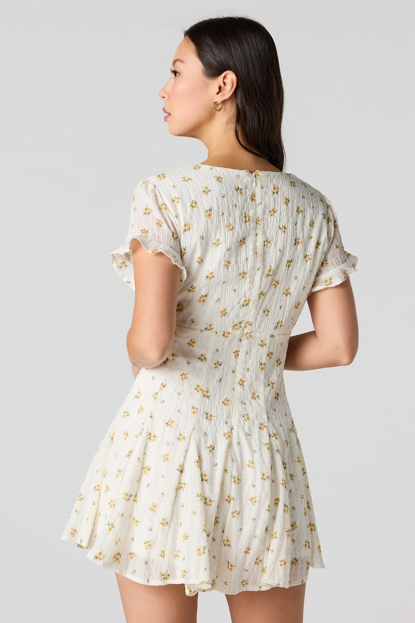 Textured Floral Tie-Front Romper - Image 2