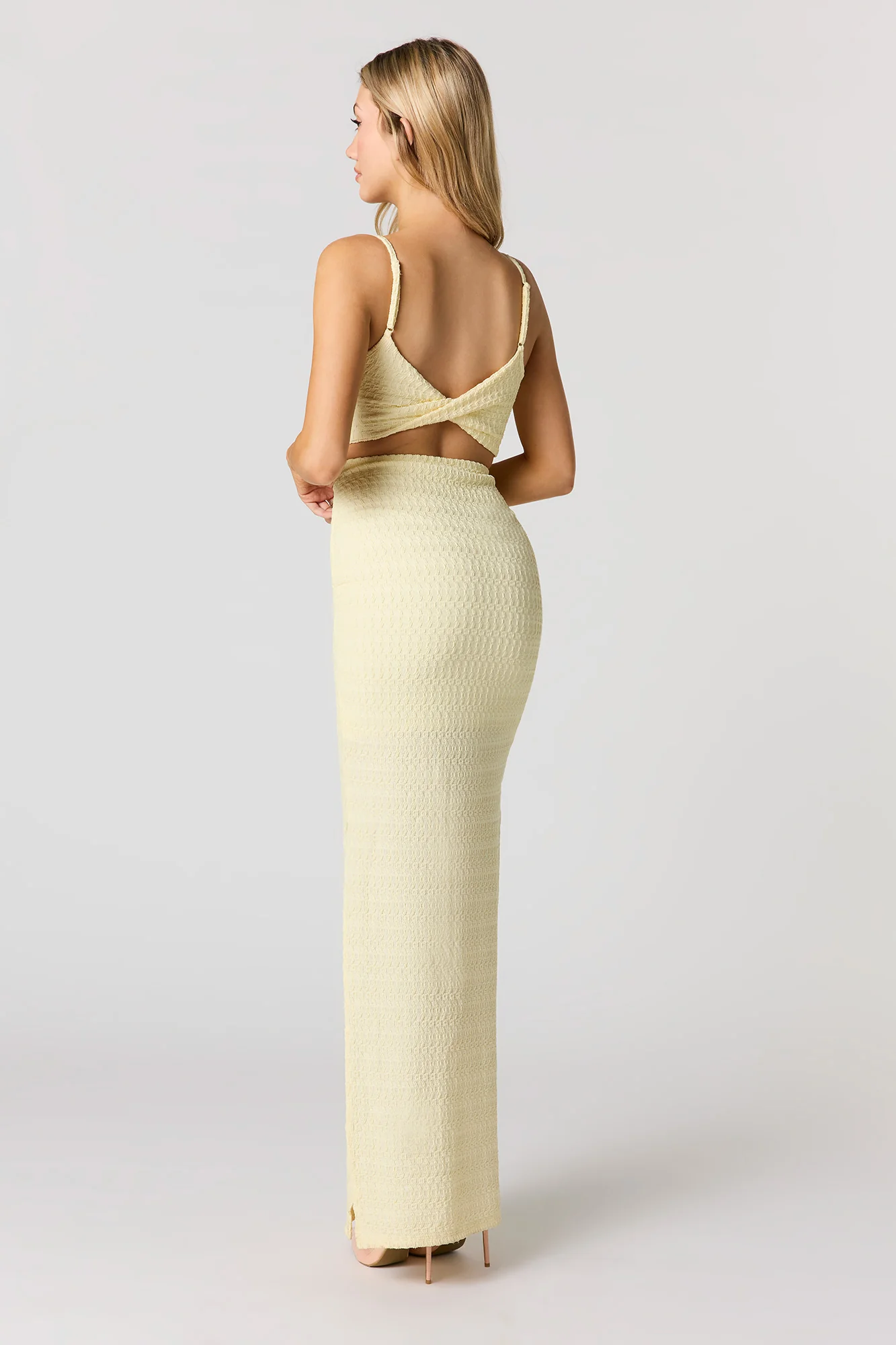 Textured Scoop Neck Maxi Dress - Image 15