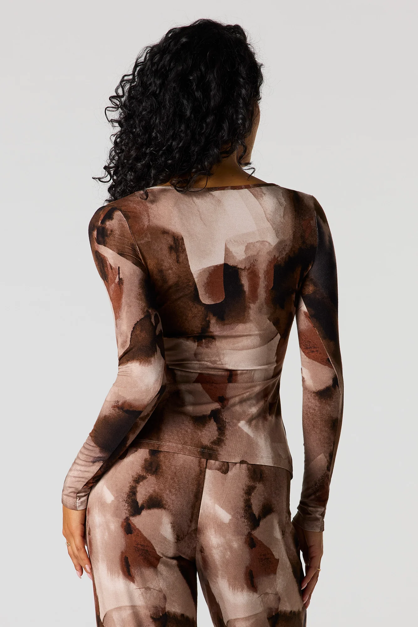 Metal Accent Cut-Out Flyaway Top - Image 2