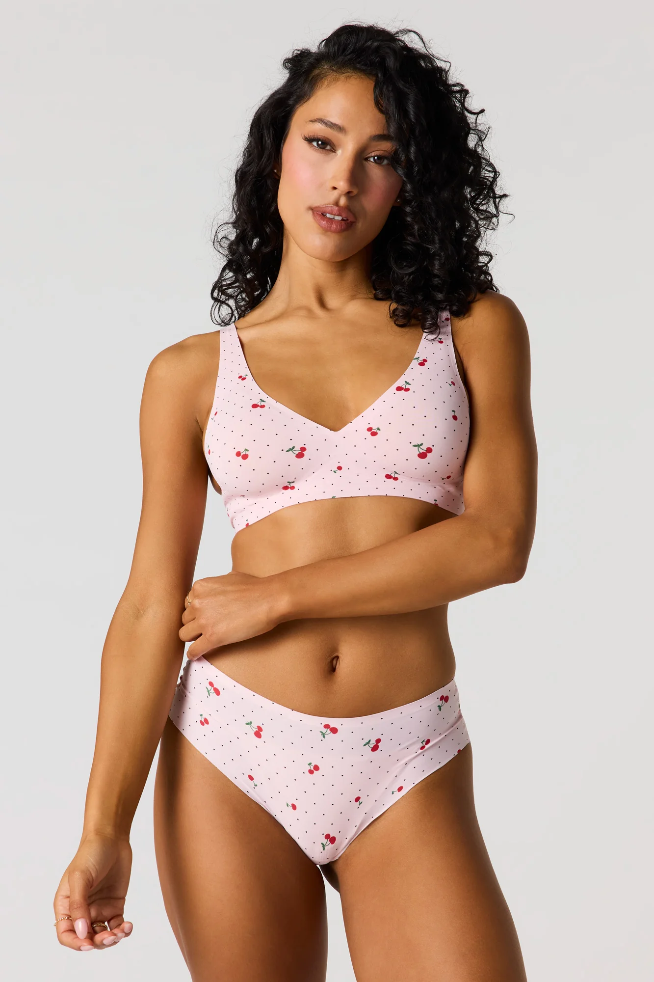 No-Show Tank Bra - Image 16