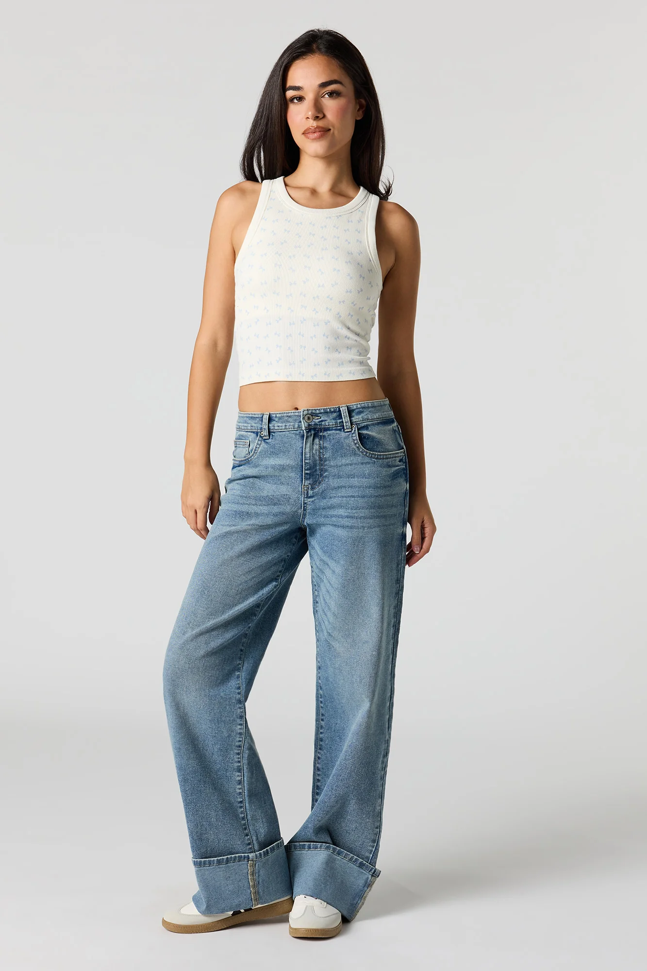 Seamless Ribbed Crew Neck Tank with Built-In Cups - Image 3
