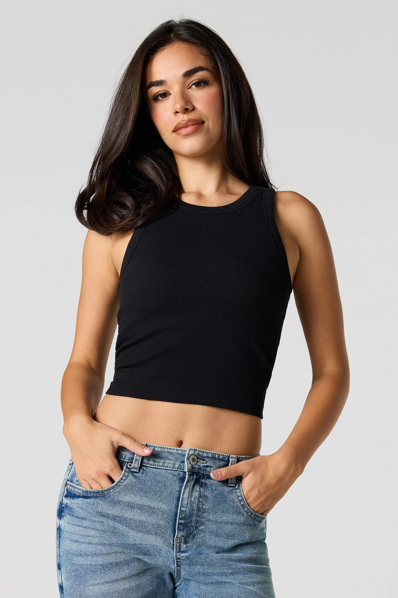 Seamless Ribbed Crew Neck Tank with Built-In Cups - Image 4