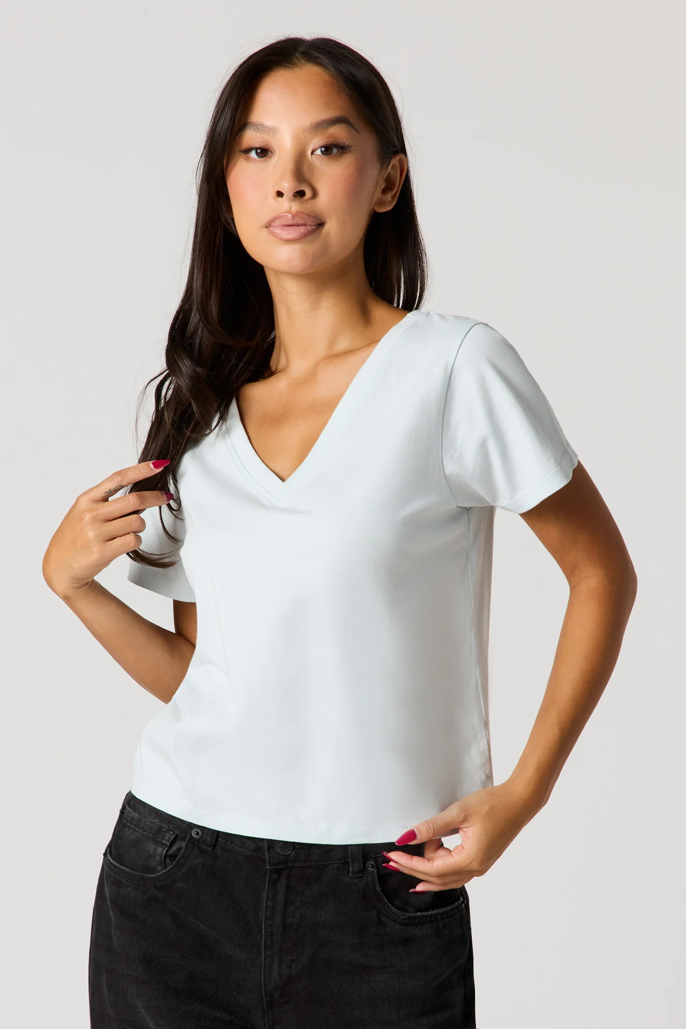 Relaxed V-Neck T-Shirt - Image 10