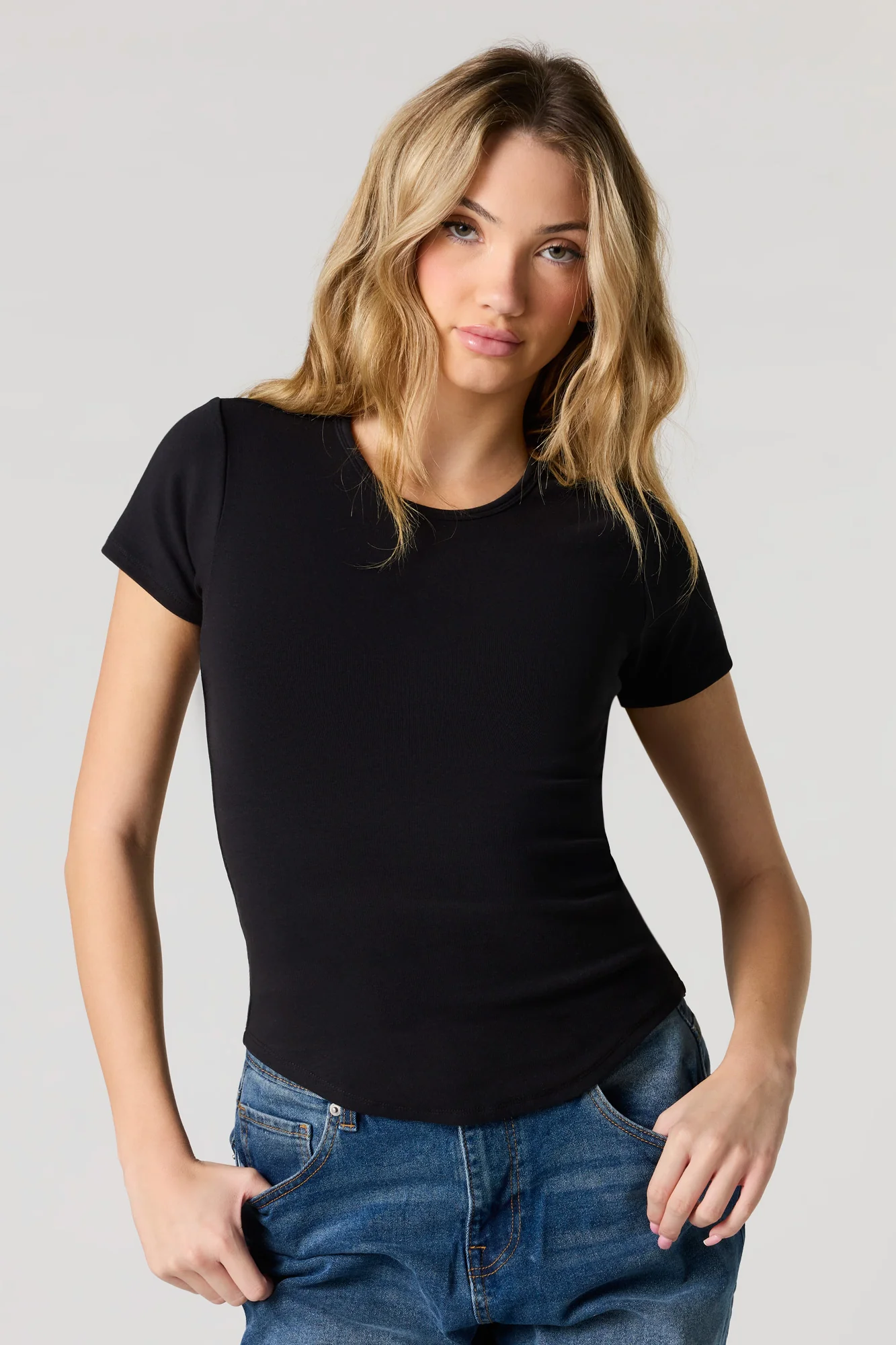 Ribbed Curved Hem T-Shirt - Image 4