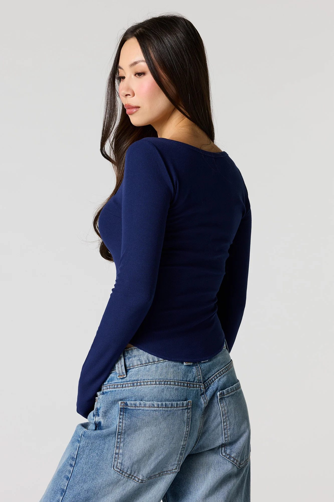 Ribbed V-Neck Henley Long Sleeve Top - Image 11