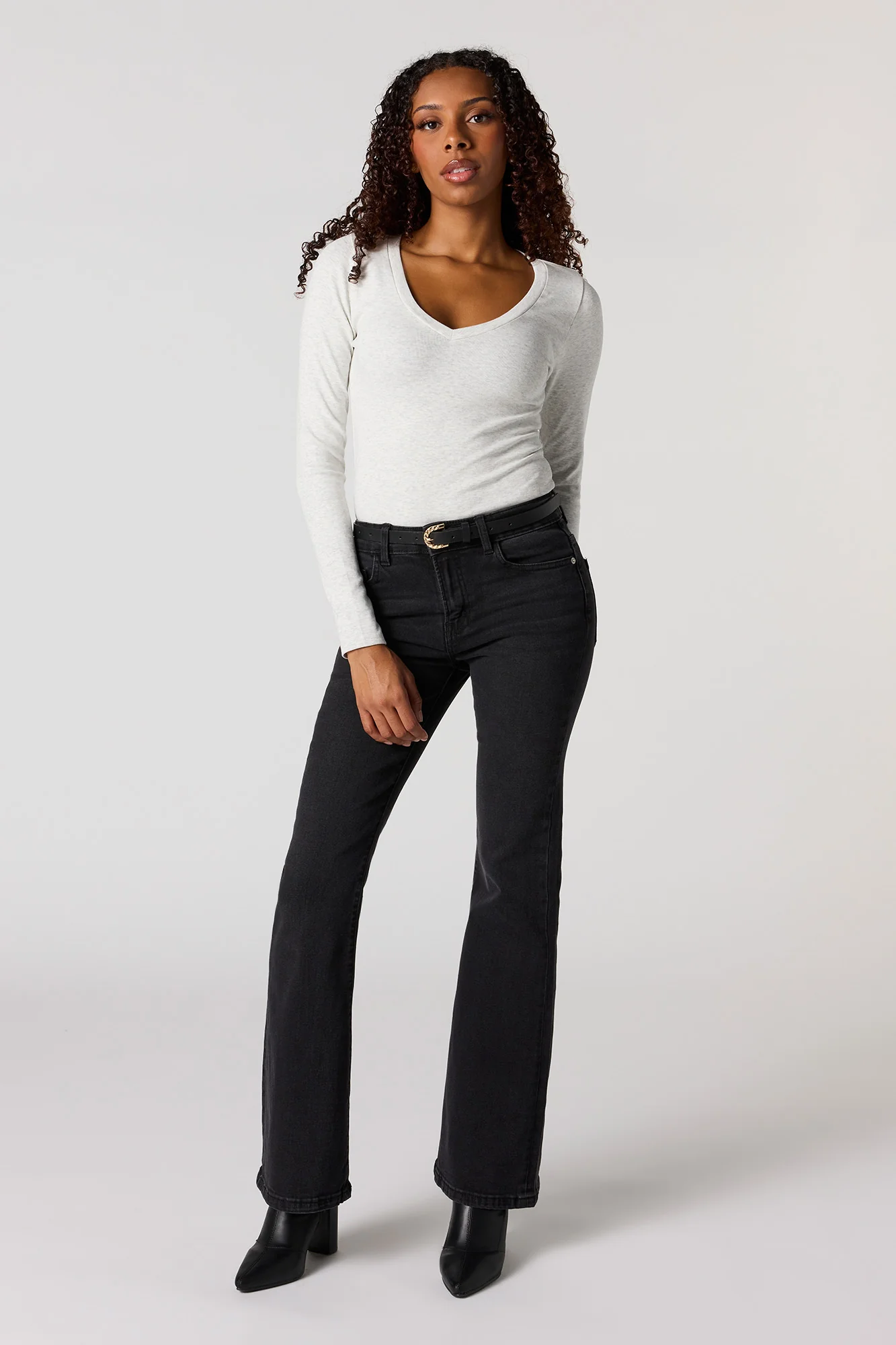 Ribbed V-Neck Long Sleeve Top - Image 12