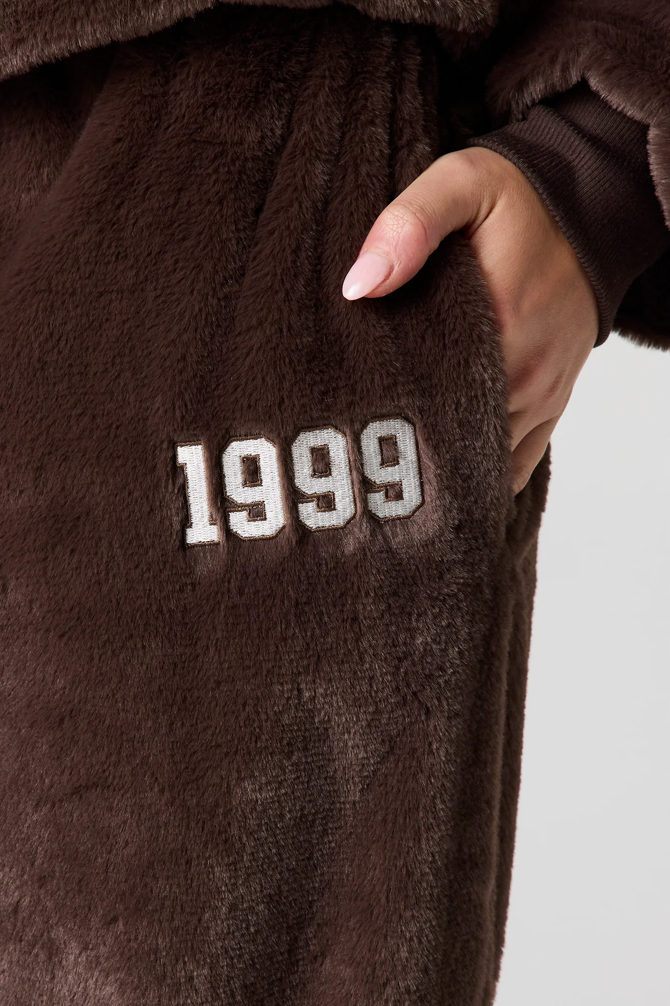 Embroidered Faux Fur Jogger - Image 12