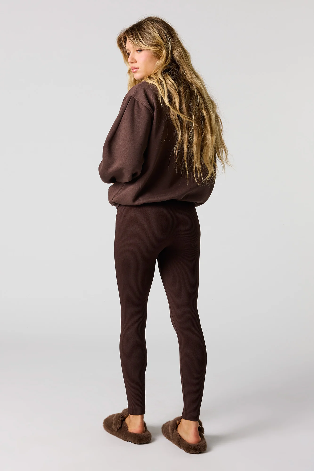 High Rise Seamless Ribbed Legging - Image 15