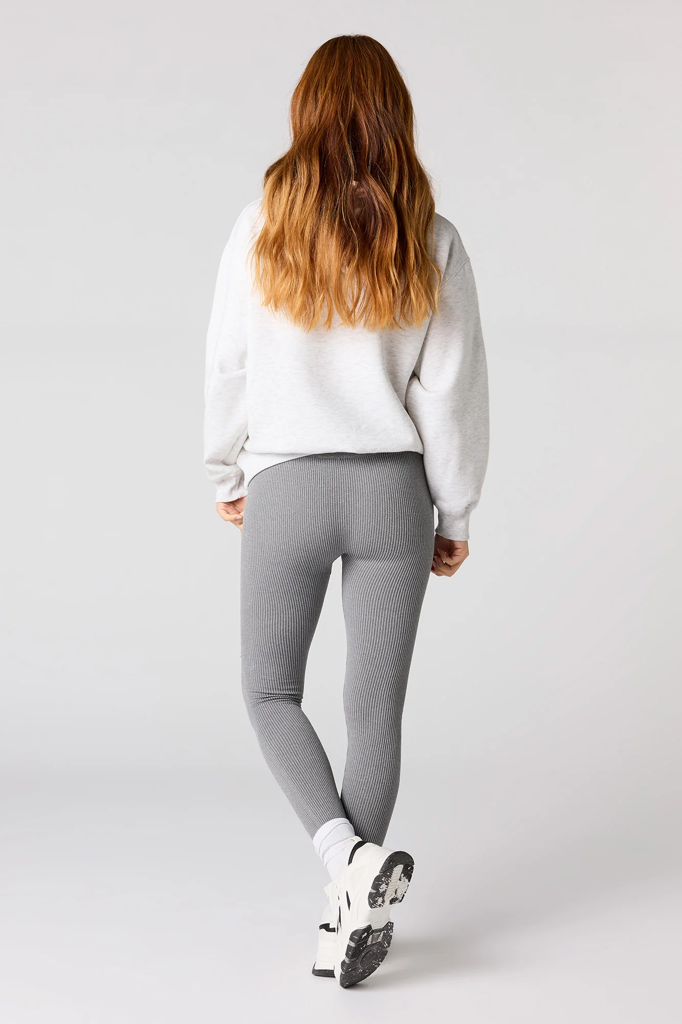 High Rise Seamless Ribbed Legging - Image 3