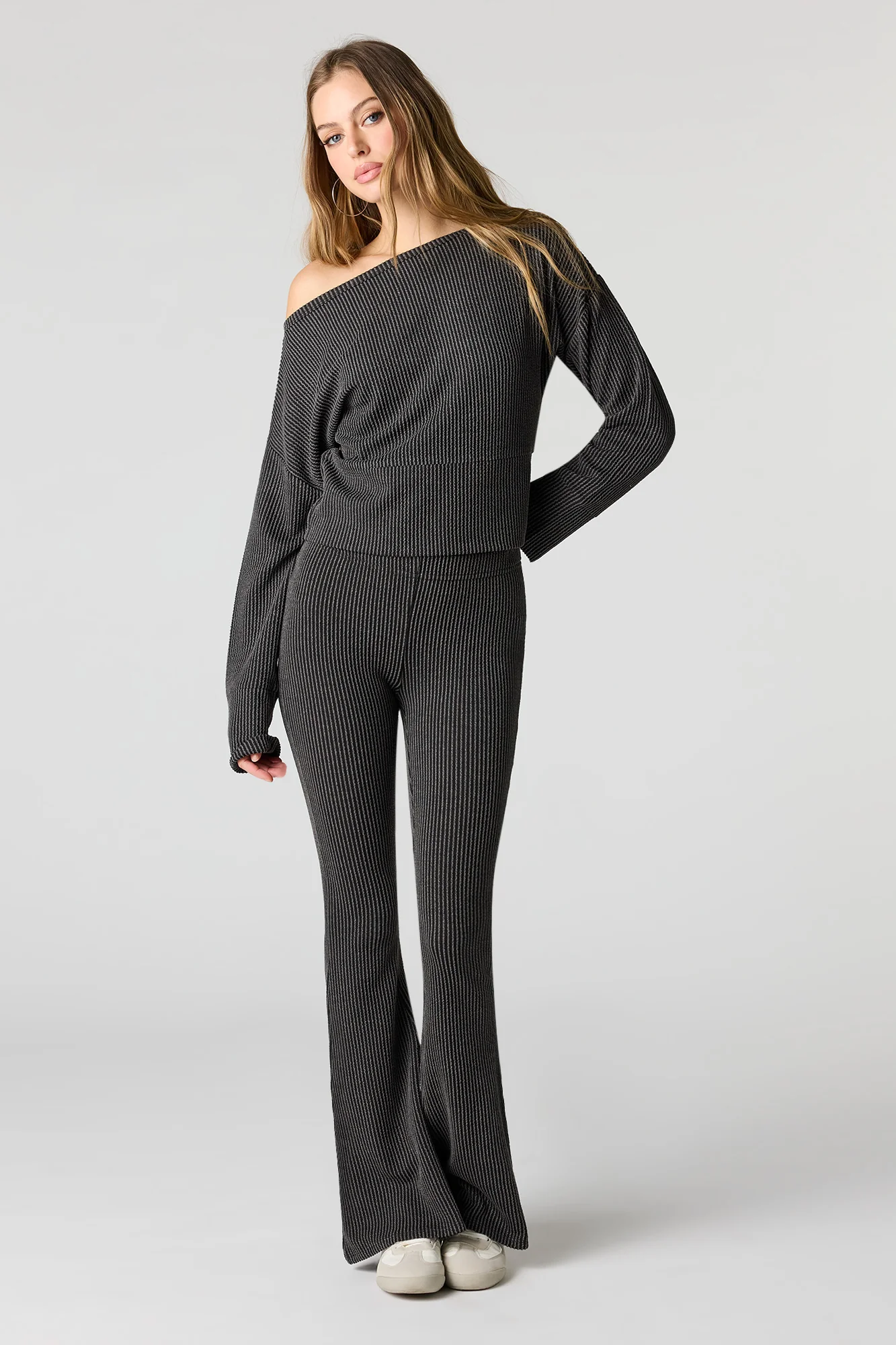 Ribbed Knit Off Shoulder Long Sleeve Top - Image 6