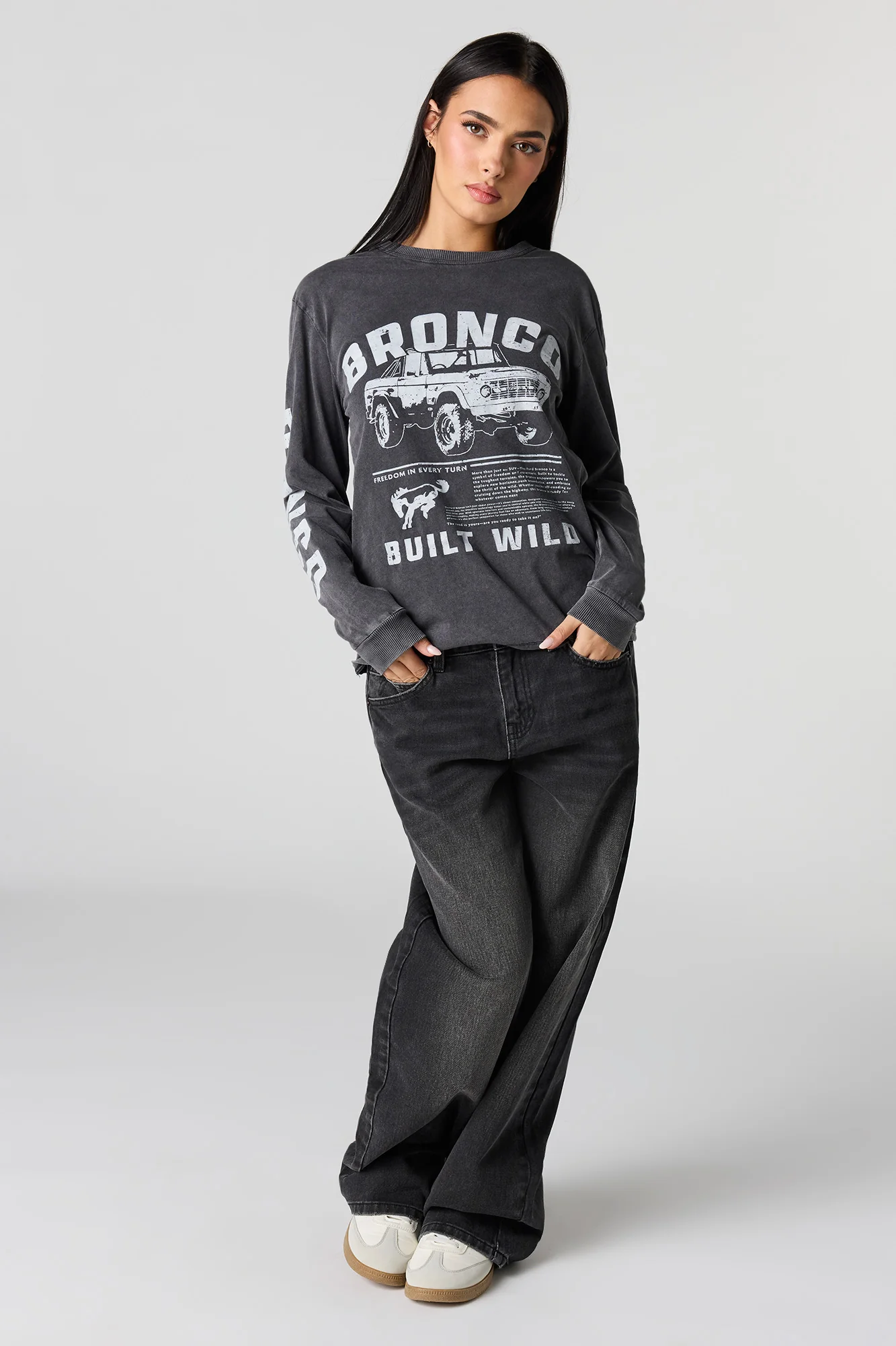 Ford Bronco Washed Long Sleeve Fleece Top - Image 3