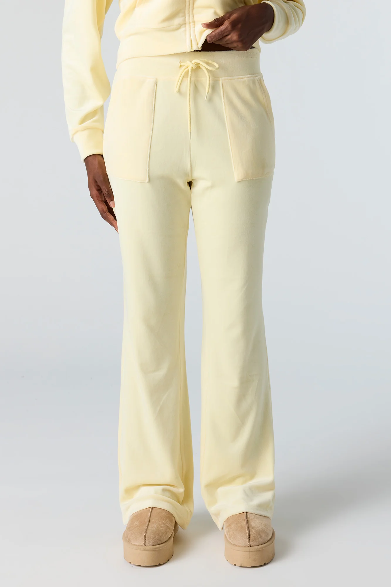 Velour Wide Leg Sweatpant - Image 15
