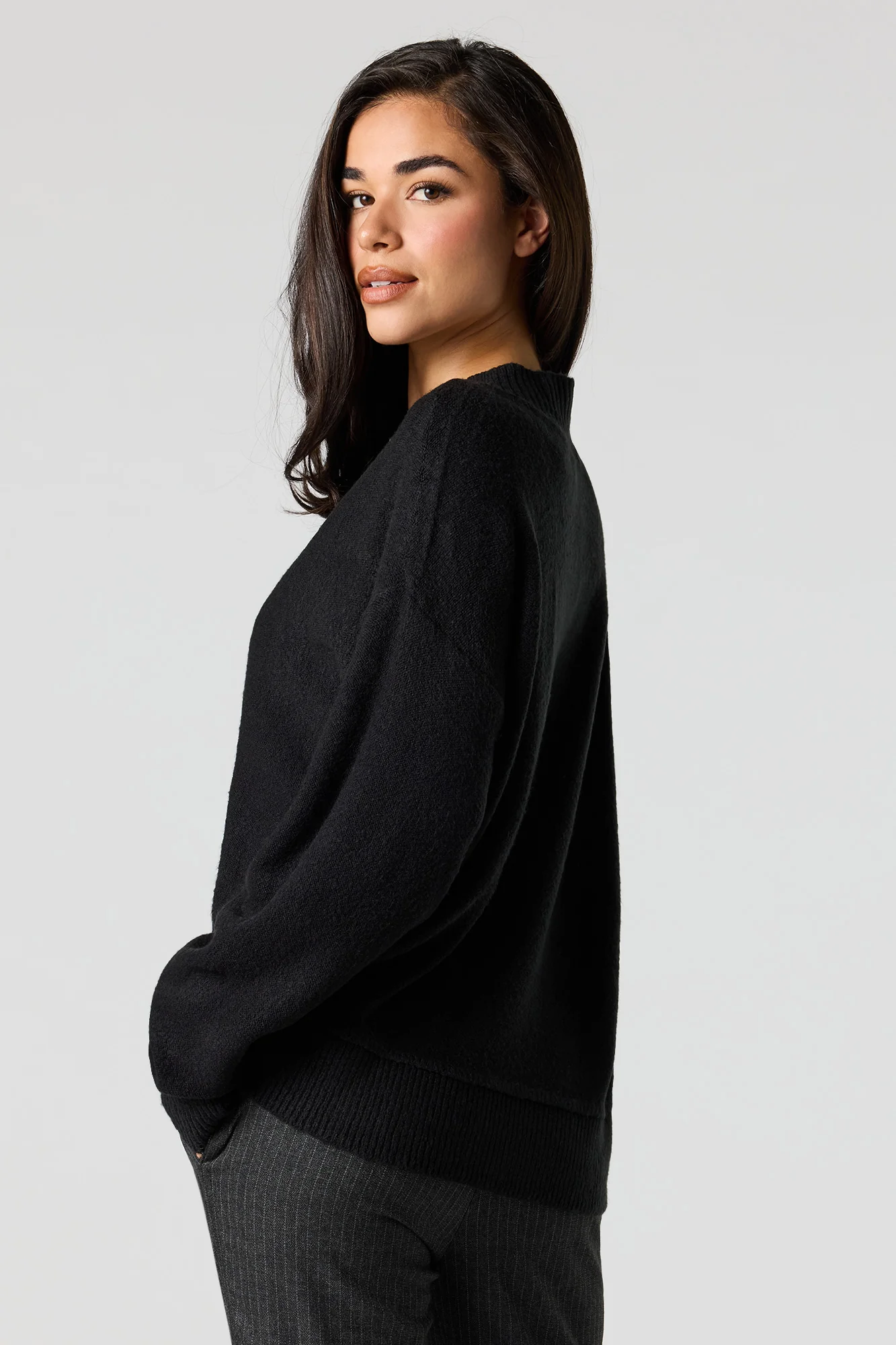 Mossy Knit V-Neck Sweater - Image 13