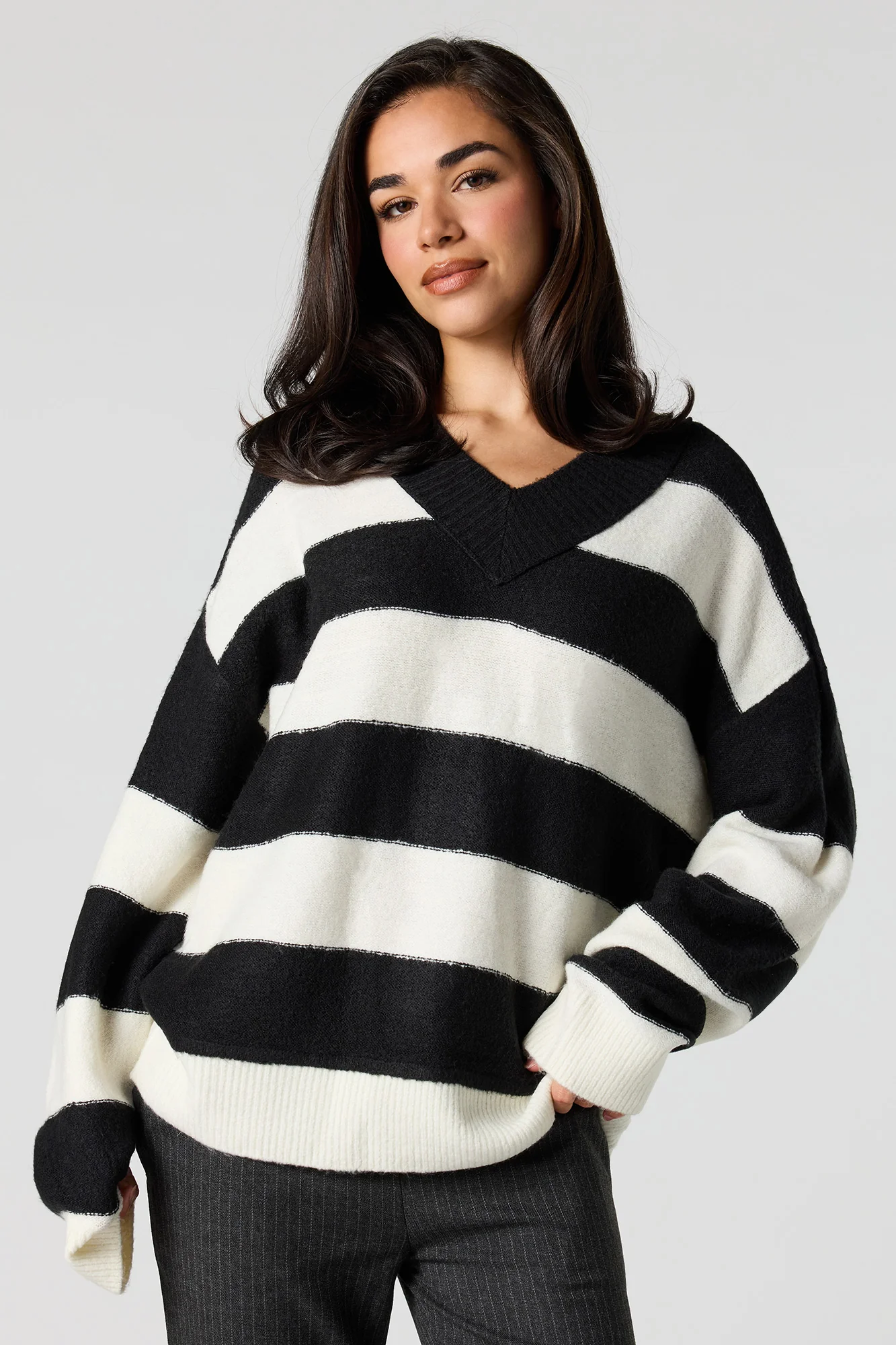 Mossy Knit V-Neck Sweater - Image 21