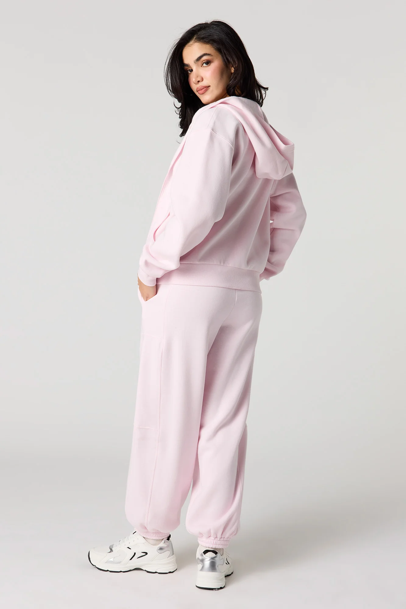 Fleece Baggy Jogger - Image 3
