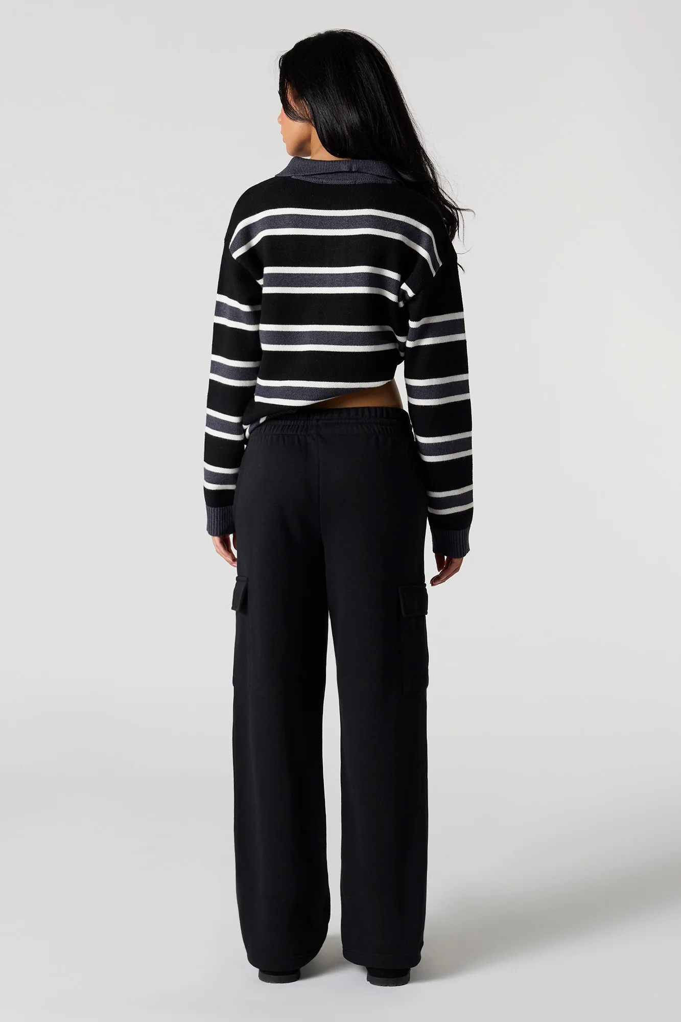 Fleece Wide Leg Cargo Sweatpant - Image 6