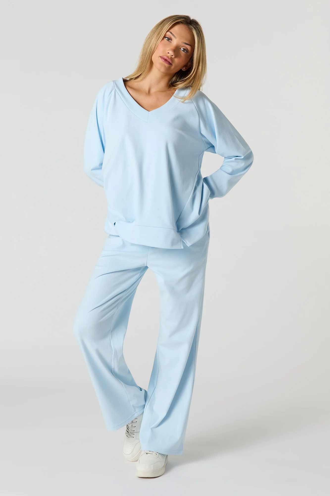 Wide Leg Fleece Sweatpant - Image 13