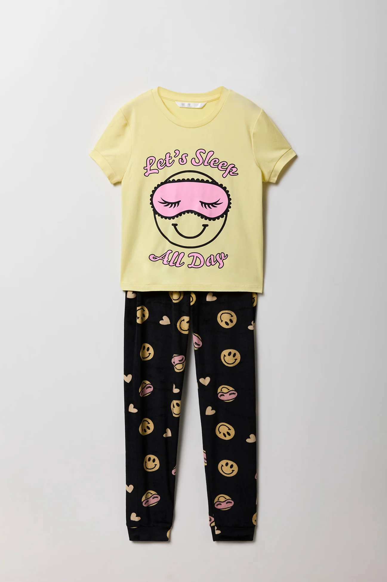 Girls Cute Graphic T-Shirt & Printed Velour Pajama Set - Image 26