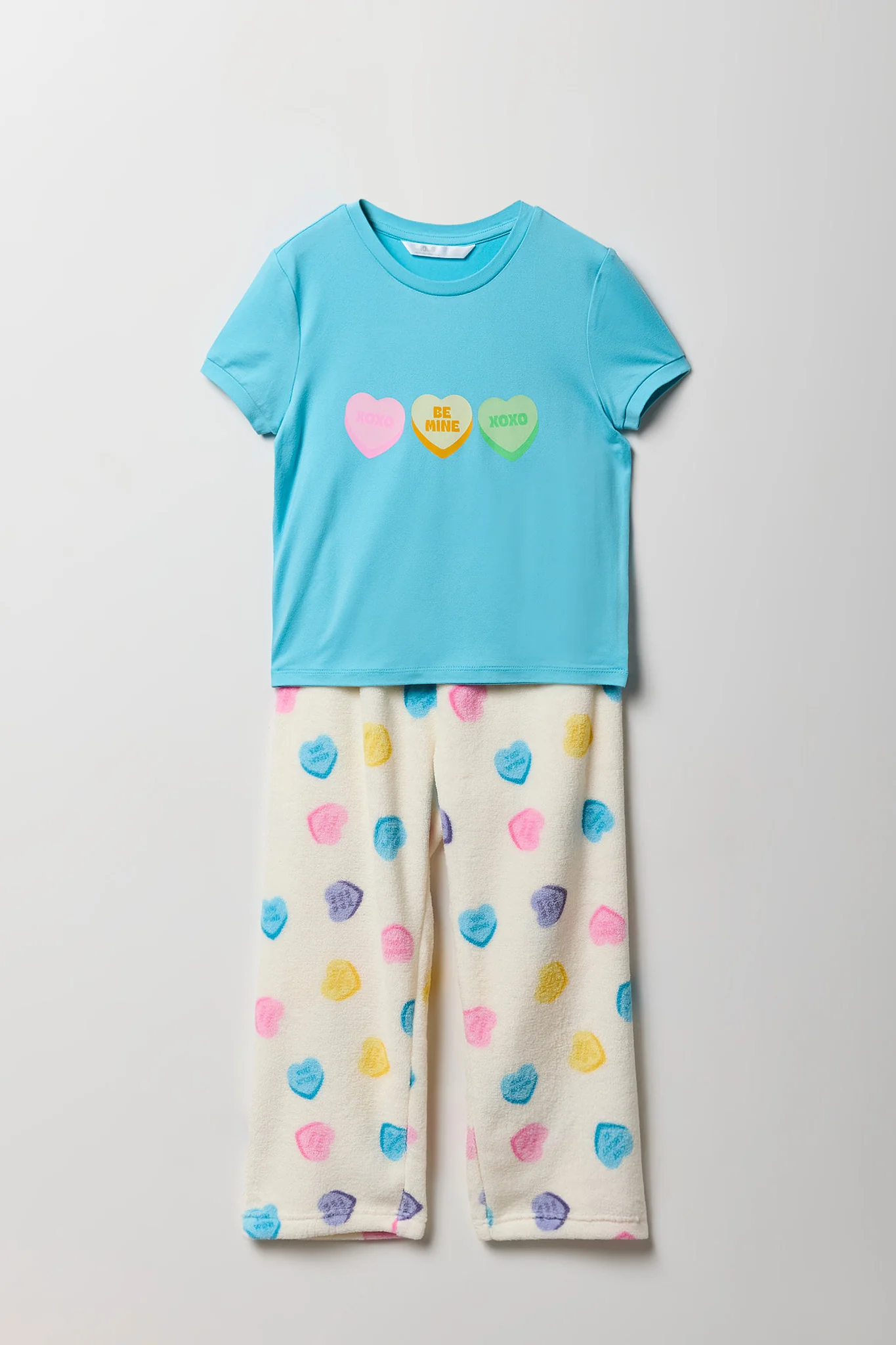 Girls Graphic T-Shirt & Plush Pant Pajama Set - Image 16